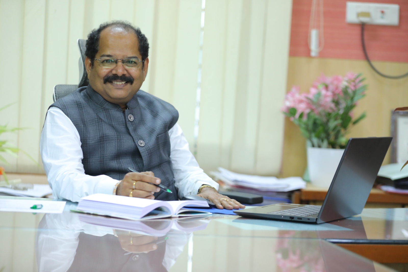 Dr.S.Suresh Kumar